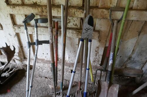 QTY OF GARDEN TOOLS