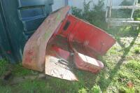 PAIR OF REAR WINGS FOR MF TRACTOR - 5