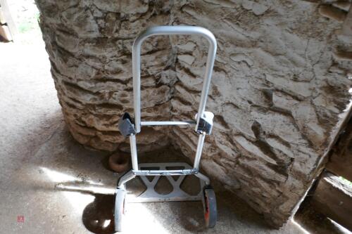 FOLDABLE SACK TRUCKS