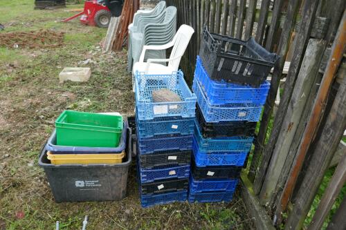 QTY OF MUSHROOM TRAYS + CONTAINERS