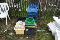 QTY OF MUSHROOM TRAYS + CONTAINERS - 2