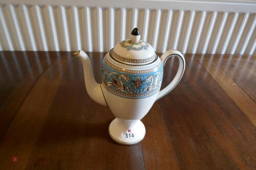 WEDGWOOD TURQUOISE FLORENTINE TEAPOT