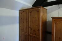 PINE WARDROBE - 10