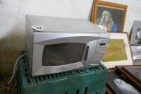 DAEWOO MICROWAVE - 3