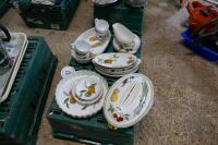 ROYAL WORCESTER SERVING DISHES + PLATES - 4