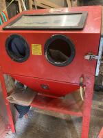 2004 CLARKE BLASTING CABINET - 2