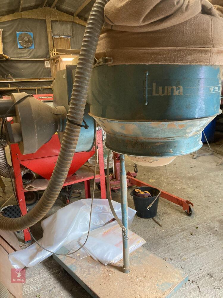 LUNA DUST EXTRACTOR