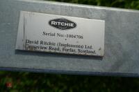 RITCHIE GALVANISED YARD SCRAPER - 9