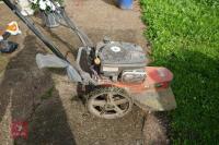 BRIGGS & STRATTON PROFESSIONAL STRIMMER - 8