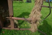 FORK MOUNTED BALE SPIKE (5) - 10