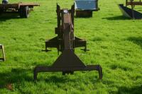 3 POINT LINKAGE REAR LOADER (S/R) - 2