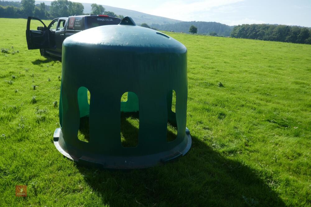 JFC ROUND BALE FEED DOME (67)