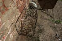 3' WALL MOUNTED IRON HAY RACK (69) - 4