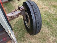 MASSEY FERGUSON 690 2WD TRACTOR - 10