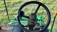 2005 JOHN DEERE 9560L COMBINE - 22