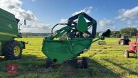 2005 JOHN DEERE 9560L COMBINE - 39