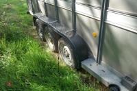 2005 IFOR WILLIAMS 14' LIVESTOCK TRAILER - 21