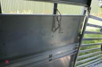 2005 IFOR WILLIAMS 14' LIVESTOCK TRAILER - 36