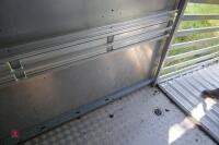 2005 IFOR WILLIAMS 14' LIVESTOCK TRAILER - 42