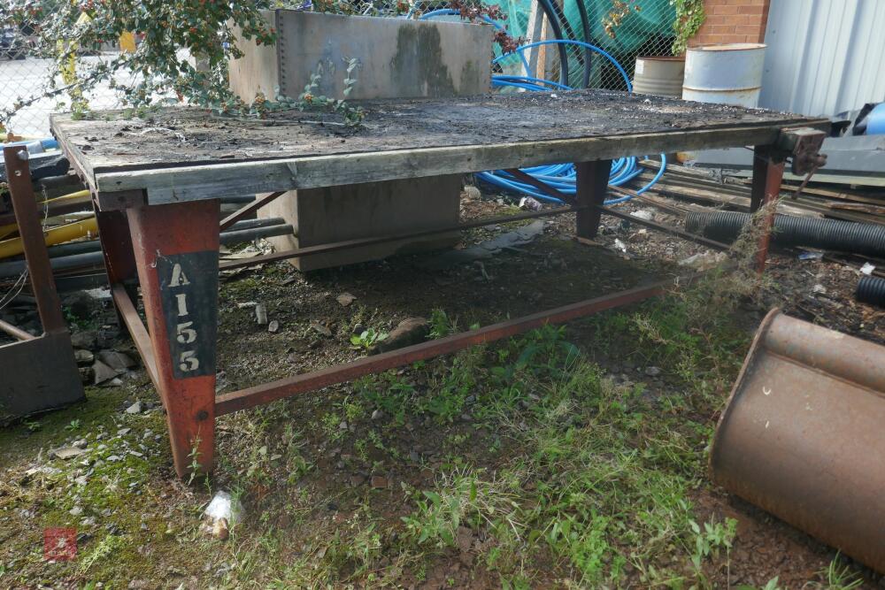 9' X 4' STEEL FRAMED TABLE/WORK BENCH