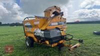 2003 LUCAS.G CASTOR 30R STRAW CHOPPER - 14