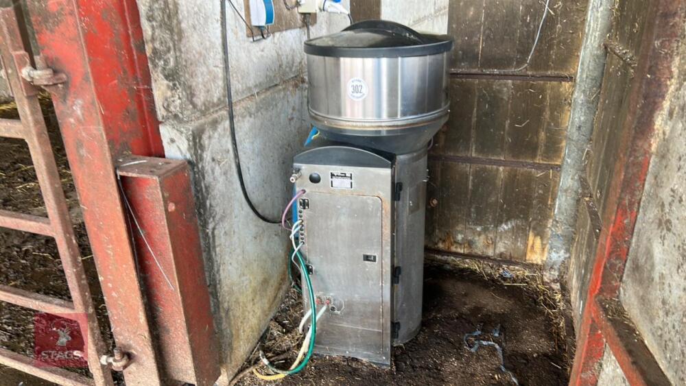 2008 FORSTER TECHNIK AUTO CALF FEEDER