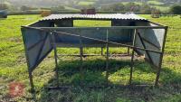 CALF/STIRK SHELTERED FEEDER