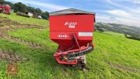 2004 KUHN MDS 1132 FERTILISER SPREADER - 7