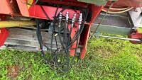 2004 KUHN MDS 1132 FERTILISER SPREADER - 9