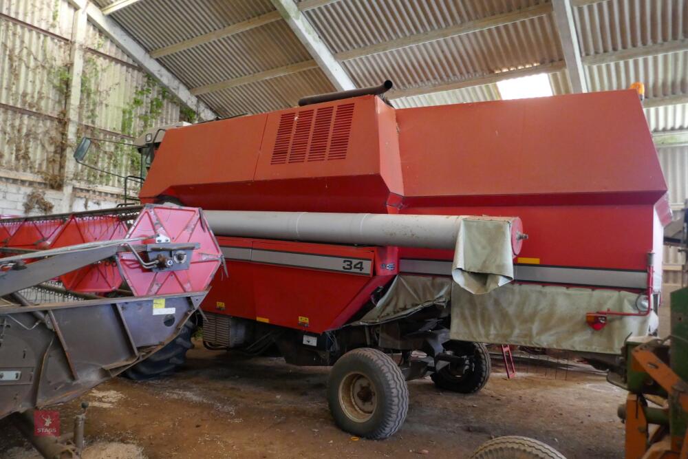 1990 MASSEY FERGUSON 34 COMBINE