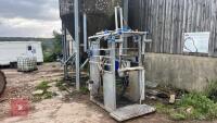 DP HYDRAULIC FOOT TRIMMING CRUSH