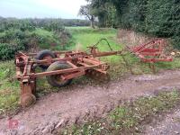 MASSEY FERGUSON CULTIVATION TRAIN - 7