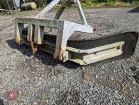 GALVANISED TURNOVER YARD SCRAPER - 2