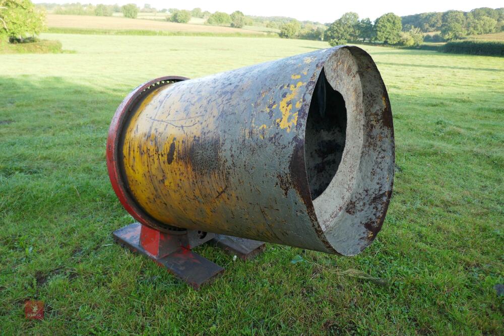 TEAGLE HYDRAULIC DRIVEN CEMENT MIXER