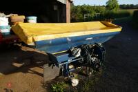 2010 KRM L1 PLUS FERTILISER SPINNER - 15