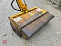 2003 MCCONNEL PA93 HEDGE TRIMMER - 9