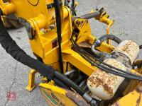 2003 MCCONNEL PA93 HEDGE TRIMMER - 11