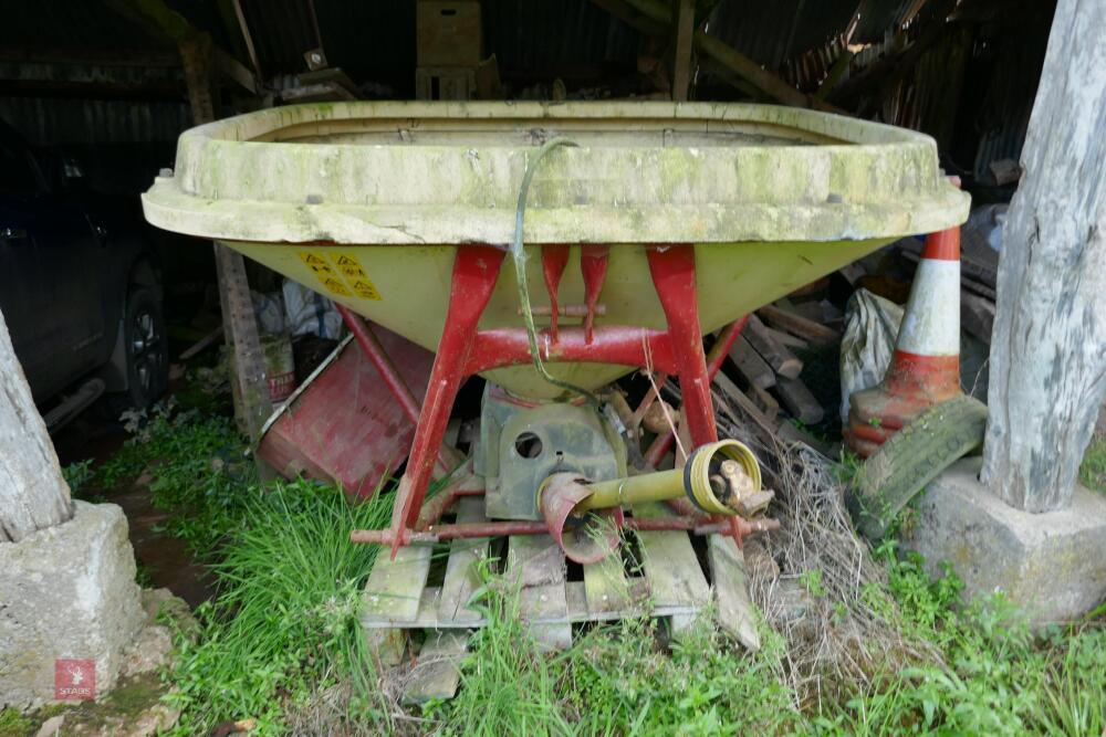 VICON WAGTAIL FERTILISER SPREADER