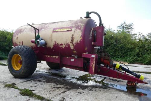 2002 MARSHALL 1300G SLURRY TANKER