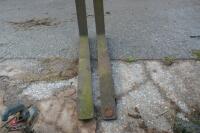 PAIR OF PALLET FORKS - 8