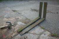 PAIR OF PALLET FORKS - 10