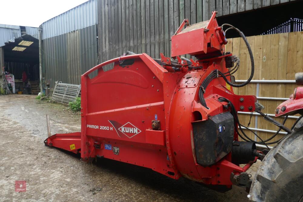 2010 KUHN 2060H MOUNTED STRAW CHOPPER