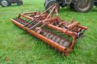 KVERNELAND 3M ONE PASS CULTIVATOR - 4