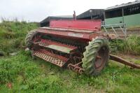 MASSEY FERGUSON 30 SEED DRILL