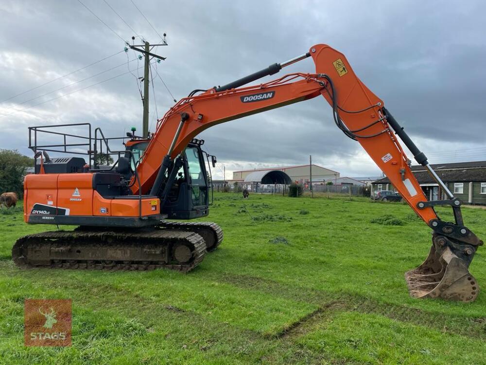 2016 DOOSON DX140-5LC 14T EXCAVATOR