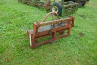 ROSEWELL ROUND BALE HANDLER/SPIKE - 10