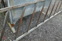 14' 6'' DIAGONAL FEED BARRIER - 8