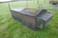 SF NEXT BOX & 2 GALVANISED FEEDERS - 4