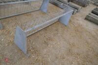 4'6'' HOOK OVER HAY FEEDER (31) - 5