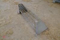 3'6'' HOOK OVER HAY FEEDER (33) - 3